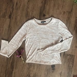 Long sleeve crop tee